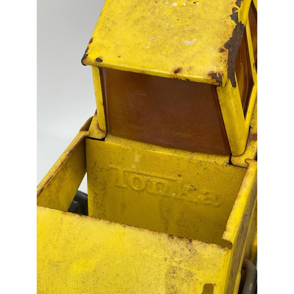 1967 Vintage Tonka 20" Front End Loader Tractor USA Works Great Rust Patina Wear - Picture 3 of 14